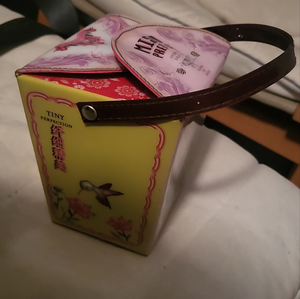 Chinese takeout vinyl purse